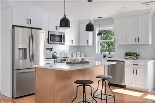 248 Point Ave, Warwick, RI 02889 - Photo 2