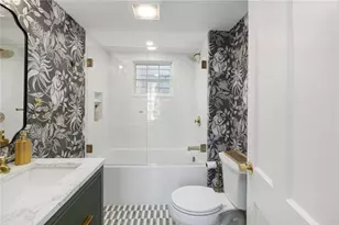 23 Mt Vernon St, Newport, RI 02840 - Photo 28