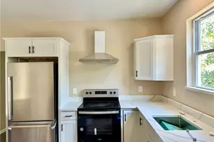 6 Stockwell St, Providence, RI 02909 - Photo 6