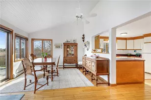 210 Washington St, South Kingstown, RI 02879 - Photo 22