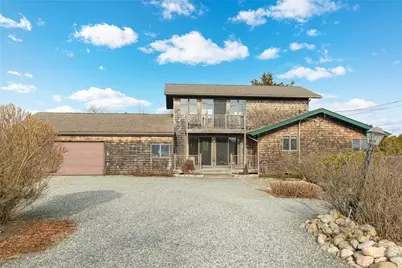 210 Washington Street, South Kingstown, RI 02879 - Photo 4