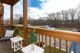 555 Diamond Hill Rd, Woonsocket, RI 02895 - Photo 20