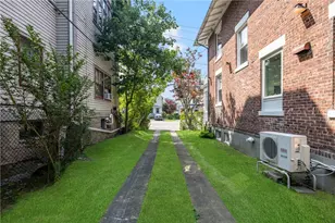 26 Narragansett Ave, Newport, RI 02840 - Photo 2