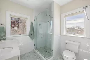 26 Narragansett Ave, Newport, RI 02840 - Photo 40