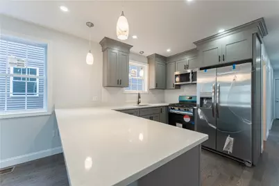 31 Vandewater Street, Providence, RI 02908 - Photo 4