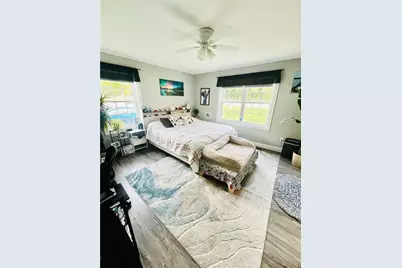 215 Metacom Avenue, Bristol, RI 02809 - Photo 6
