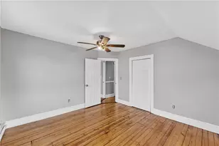 1354 Cranston St, Cranston, RI 02920 - Photo 20