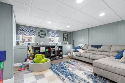 619 Smithfield Road, North Providence, RI 02904 - Photo 30