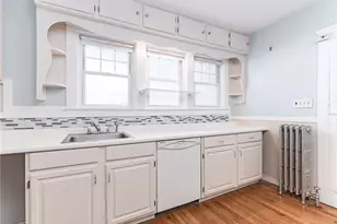 30 Taft Ave, Providence, RI 02906 - Photo 4