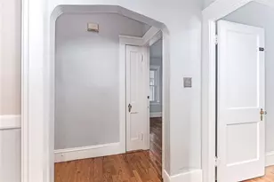 30 Taft Ave, Providence, RI 02906 - Photo 18