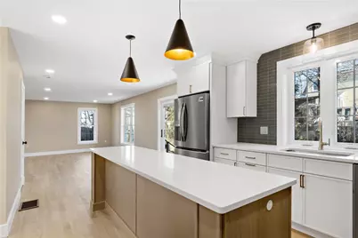 70 Magnolia Street, Bristol, RI 02809 - Photo 14