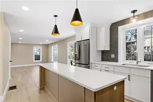 70 Magnolia St, Bristol, RI 02809 - Photo 14