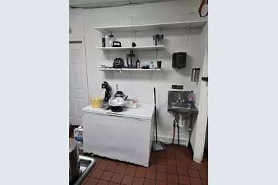 830 Broad Street, Central Falls, RI 02863 - Photo 18