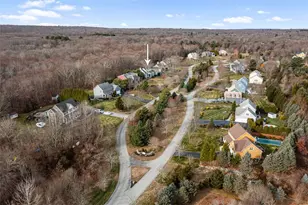 188 Delano Dr, North Kingstown, RI 02852 - Photo 6