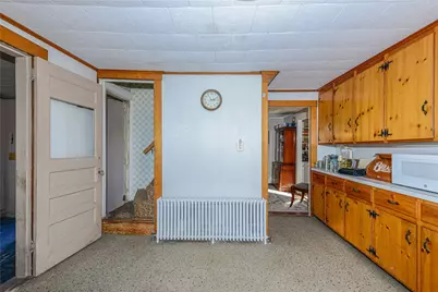 318 Mitchell's Lane, Middletown, RI 02871 - Photo 16