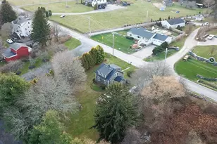 318 Mitchell's Ln, Middletown, RI 02871 - Photo 38