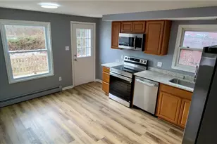 2 Marichris Dr, Westerly, RI 02891 - Photo 4