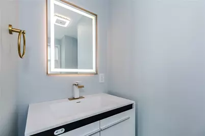 604 Smithfield Road, North Providence, RI 02904 - Photo 16