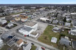 585 Warren Ave, East Providence, RI 02914 - Photo 46