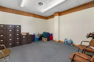 585 Warren Ave, East Providence, RI 02914 - Photo 24