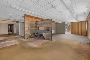 585 Warren Ave, East Providence, RI 02914 - Photo 16