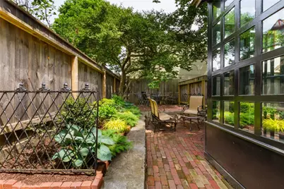 26 Thames Street, Newport, RI 02840 - Photo 4