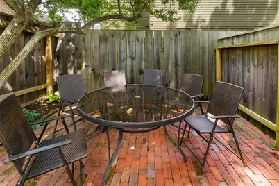 26 Thames Street, Newport, RI 02840 - Photo 8