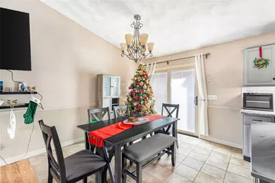 12 Railroad Row, Warwick, RI 02886 - Photo 6