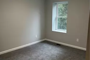 182 Avenue C, Woonsocket, RI 02895 - Photo 14