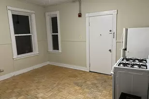 635 Park Ave, Woonsocket, RI 02895 - Photo 8