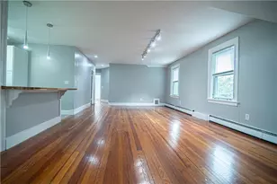 78 Forest St, Providence, RI 02906 - Photo 4