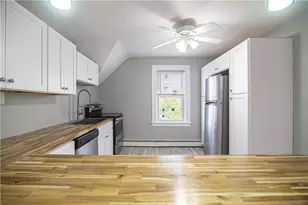 78 Forest St, Providence, RI 02906 - Photo 6