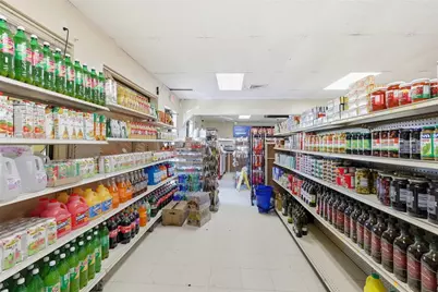 593 Weeden Street, Pawtucket, RI 02860 - Photo 18