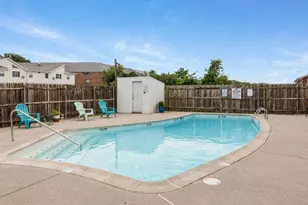200 Woodlawn Ave, North Providence, RI 02904 - Photo 24