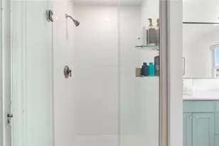 24 University Ave, Providence, RI 02906 - Photo 22