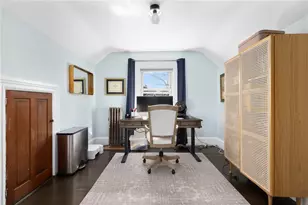 24 University Ave, Providence, RI 02906 - Photo 18