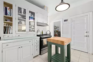 24 University Ave, Providence, RI 02906 - Photo 12