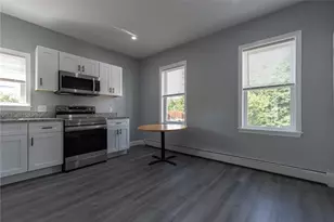 49 Hollis St, Providence, RI 02907 - Photo 8