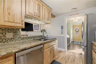 1282 E Rd, Tiverton, RI 02878 - Photo 8