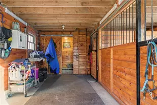 1282 E Rd, Tiverton, RI 02878 - Photo 36