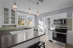 58 Youngs Ave, West Warwick, RI 02893 - Photo 6