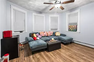 22 Suffolk St, Providence, RI 02907 - Photo 6