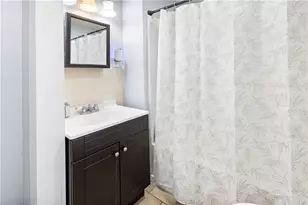 22 Suffolk St, Providence, RI 02907 - Photo 12