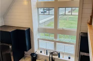 395 Park Ave, Portsmouth, RI 02871 - Photo 12