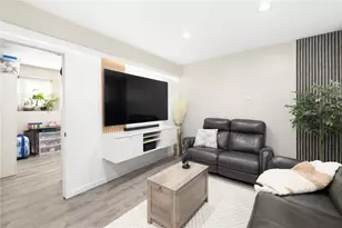 54 Salem Ave, Cranston, RI 02920 - Photo 24