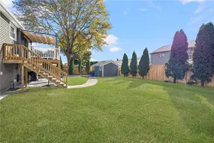 54 Salem Ave, Cranston, RI 02920 - Photo 38