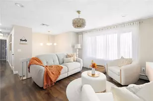 54 Salem Ave, Cranston, RI 02920 - Photo 4