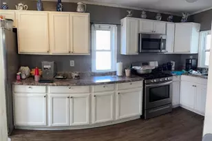 649 Public St, Providence, RI 02907 - Photo 18