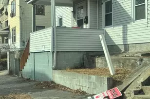 649 Public St, Providence, RI 02907 - Photo 6