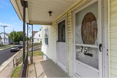 75 Baldwin Street, Pawtucket, RI 02860 - Photo 28